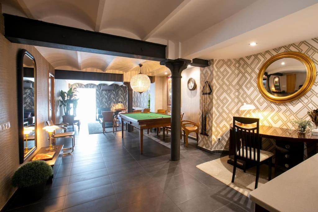 Gran De Gracia Modernista Apartment